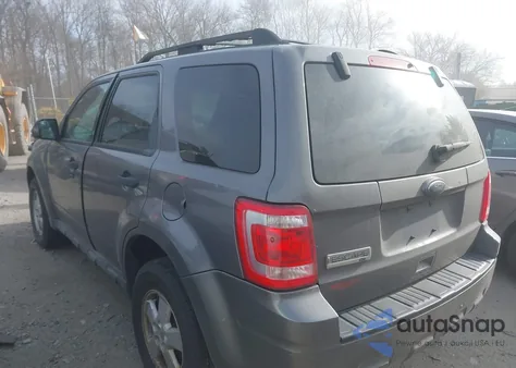 2010 Ford Escape Xlt из США, поврежденный, VIN 1FMCU9D71AKC60423